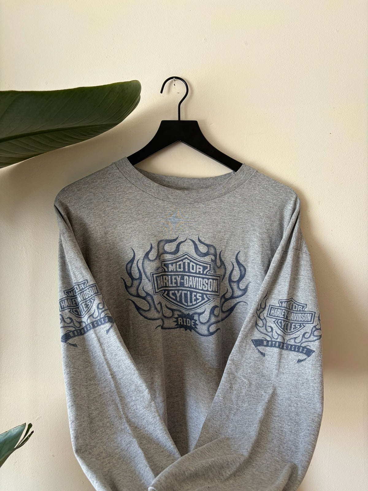 2000s Harley Blue Flame Emblem Long Sleeve