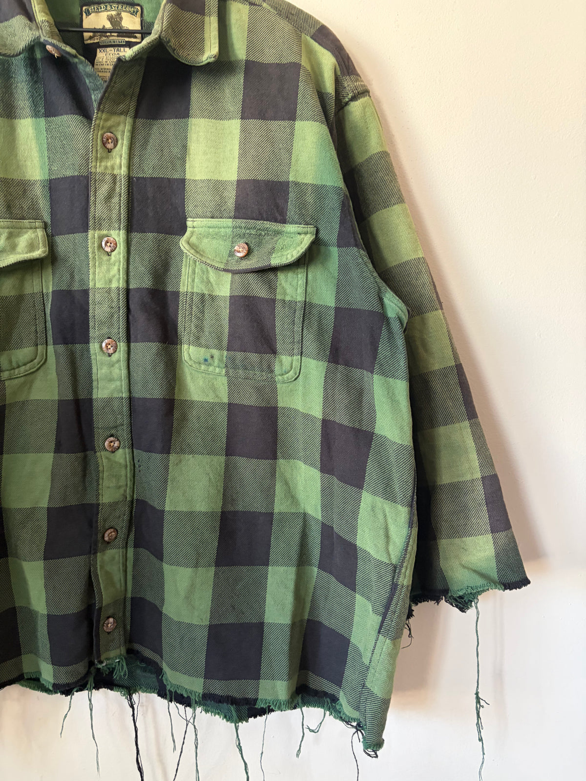 90s Chopped and Faded Field And Stream Cotton Flannel