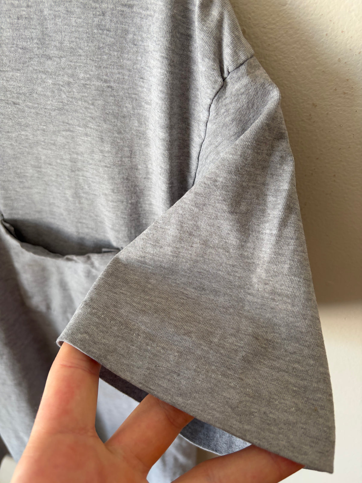 90s Thrashed Grey Pocket Tee