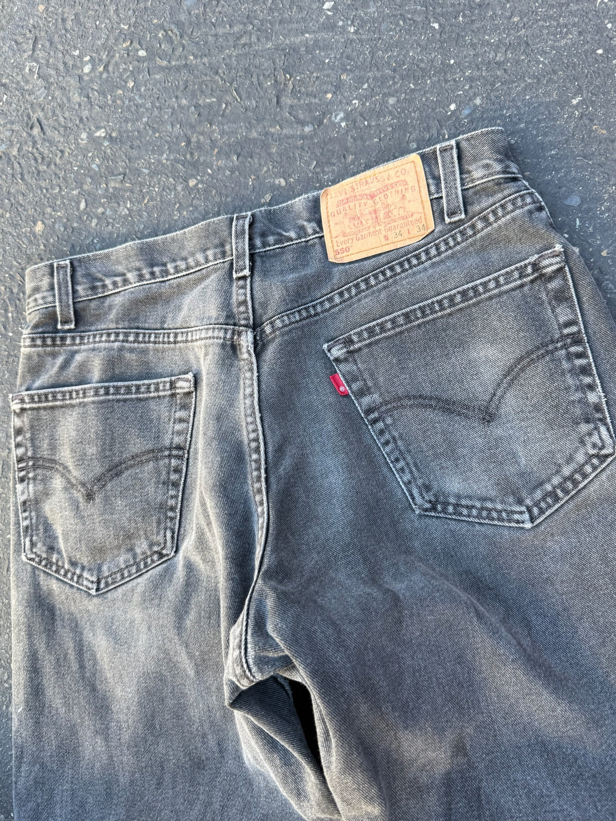 Faded Black Levi's 550 Jeans