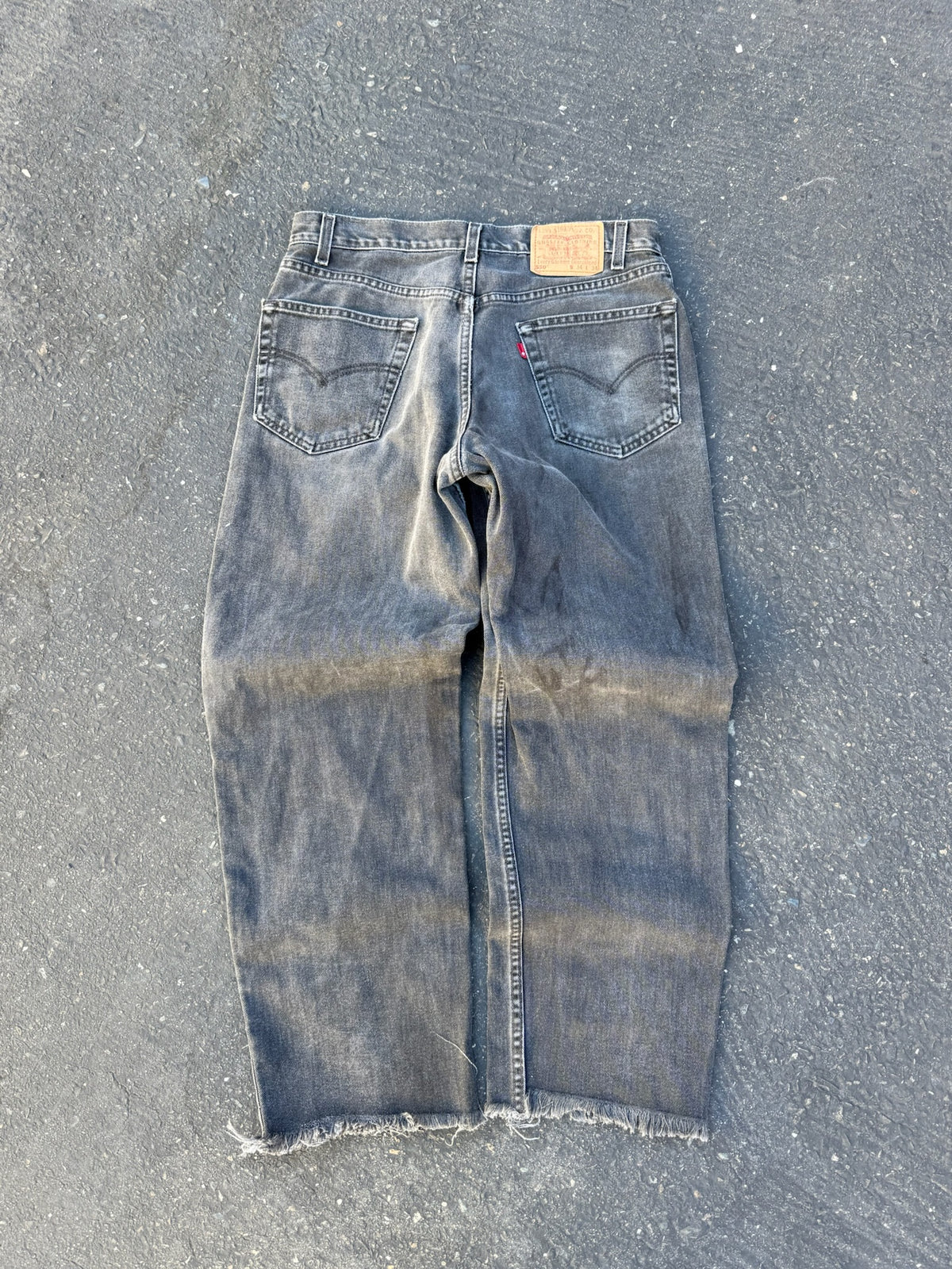 Faded Black Levi's 550 Jeans