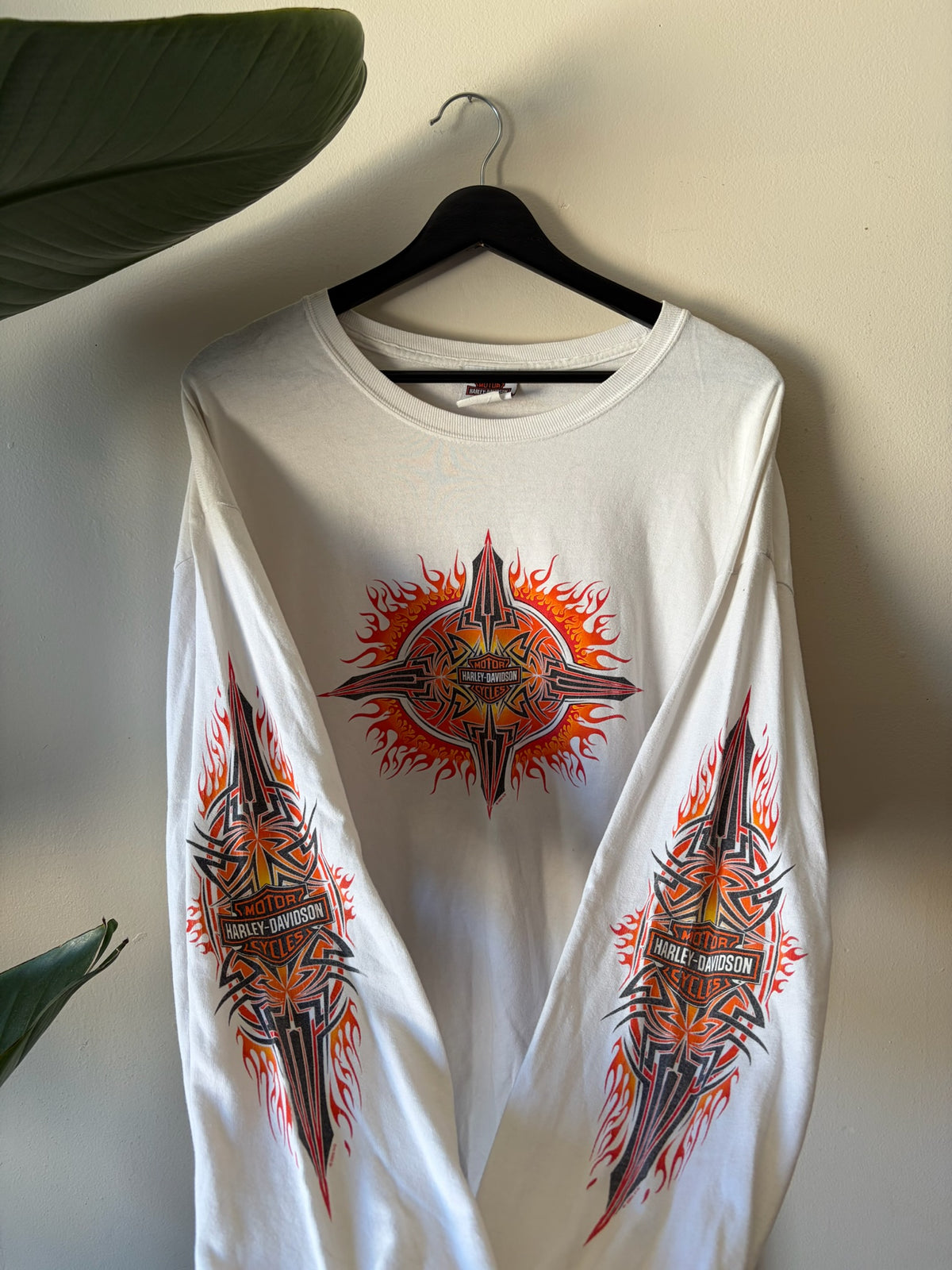 2000s Harley Tribal Flame Sleeve Shirt