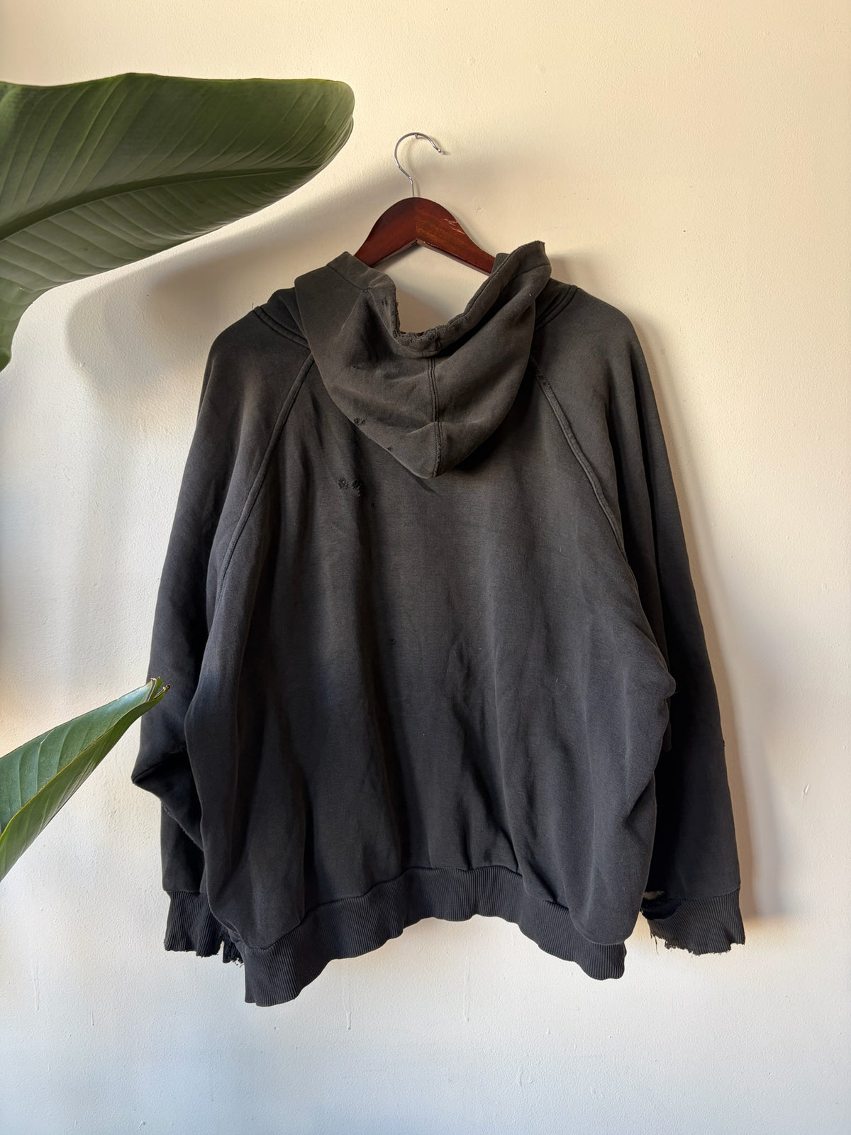 90s Thrashed and Faded Black Thermal Lined Zip Up Hoodie