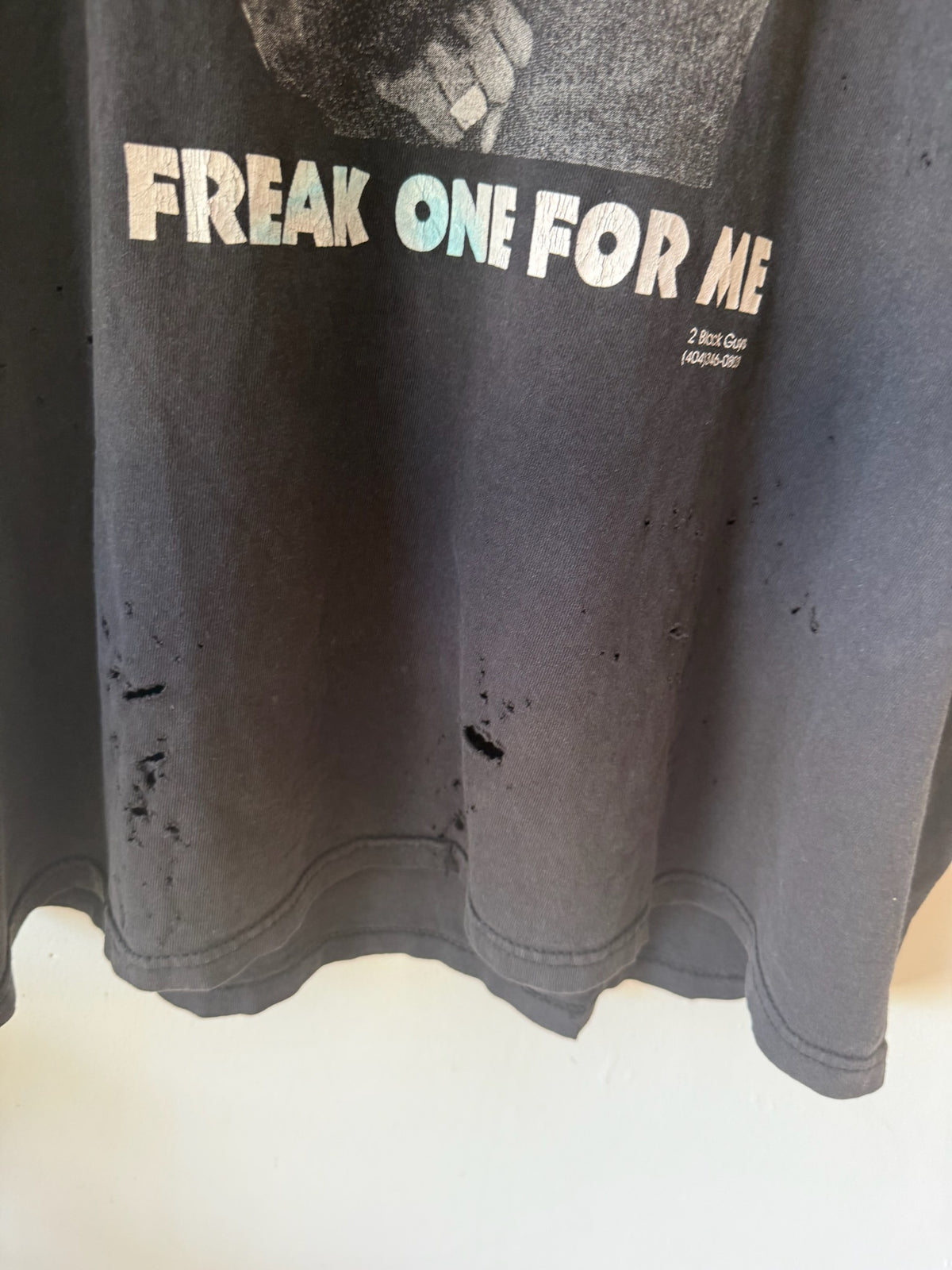 1998 Freaknik Tupac Thrashed Rap Tee